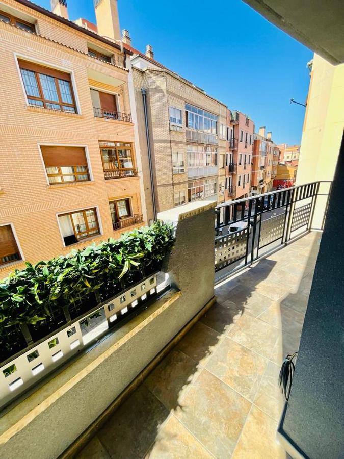 La Casa Del Rock Apartamento Aranda de Duero Exterior foto